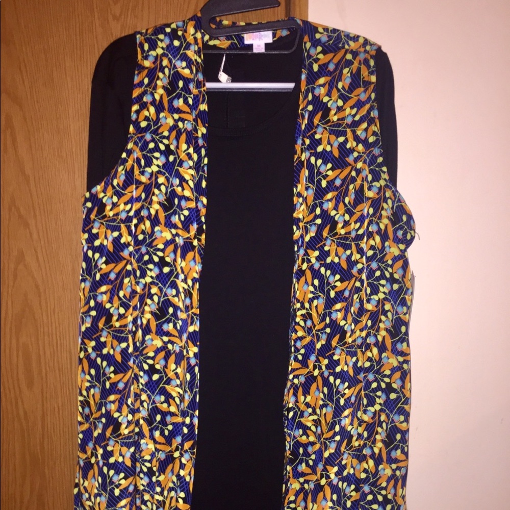 NWT Gorgeous Colorful Vest